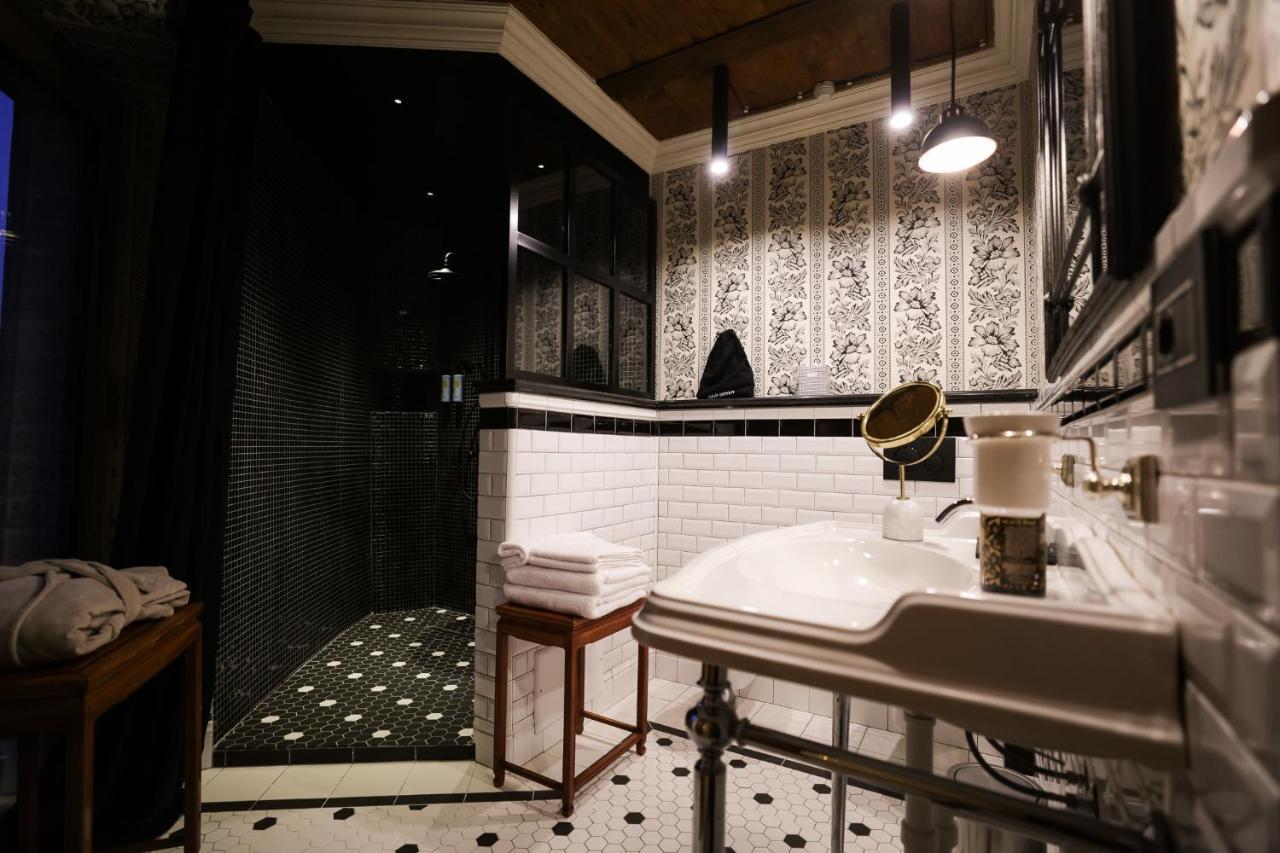 La Piazzetta Degli Artisti - Boutique B&B Bossolasco Dış mekan fotoğraf