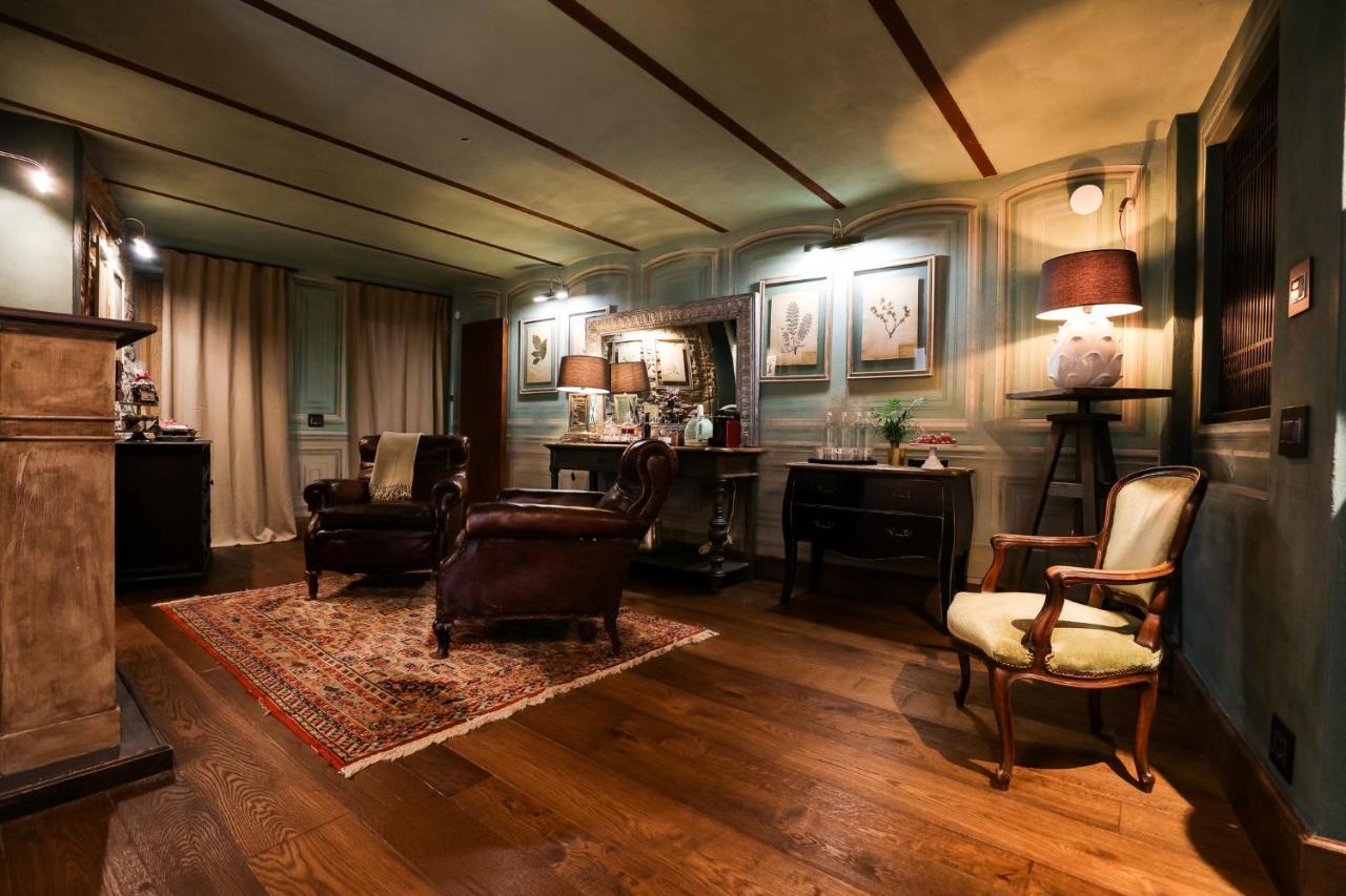 La Piazzetta Degli Artisti - Boutique B&B Bossolasco Dış mekan fotoğraf