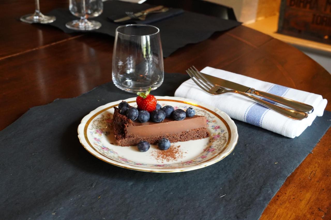 La Piazzetta Degli Artisti - Boutique B&B Bossolasco Dış mekan fotoğraf