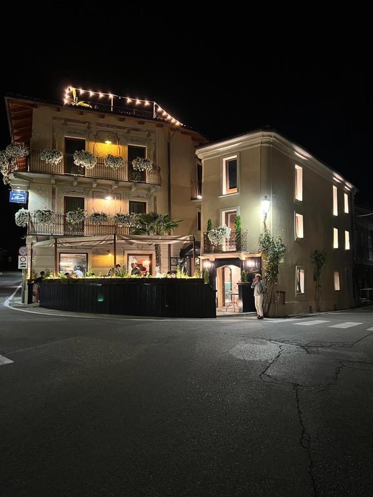 La Piazzetta Degli Artisti - Boutique B&B Bossolasco Dış mekan fotoğraf
